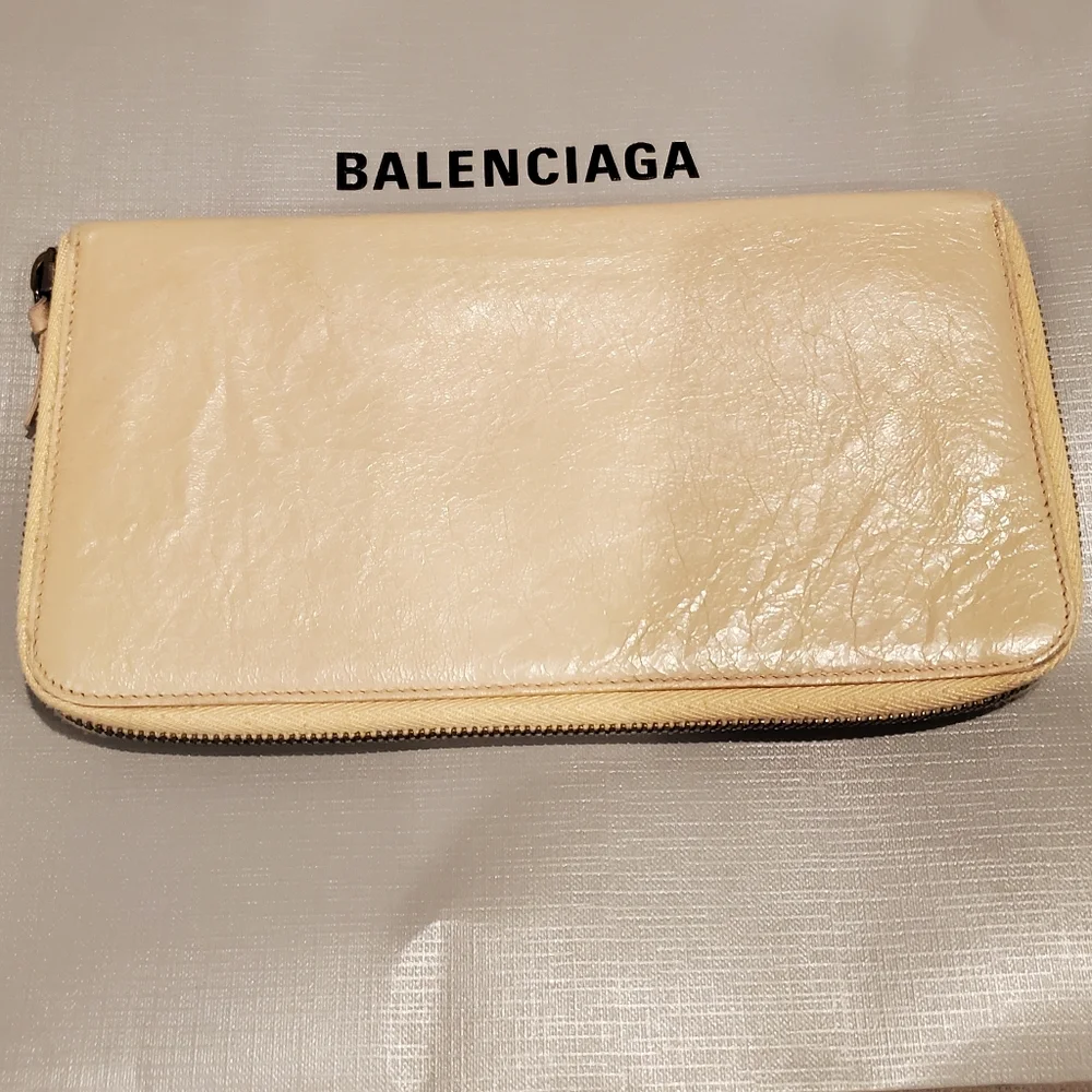 Balenciaga Long Tan Leather Wallet - Picture 2 of 15